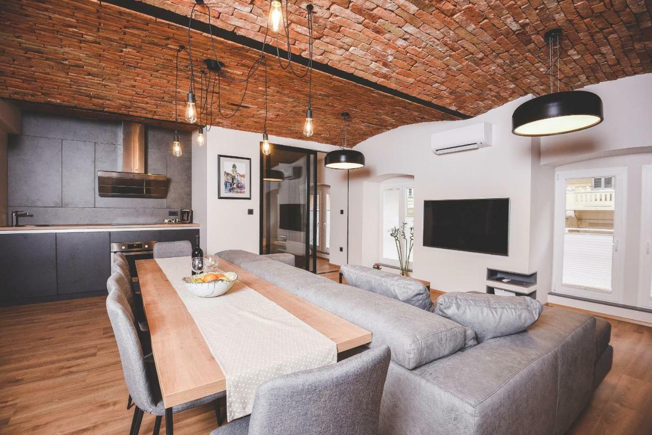 Apartman M&M Rijeka Exterior photo